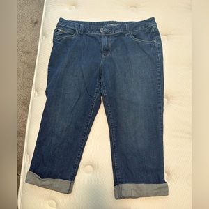 Apt 9 size 16 capri jeans